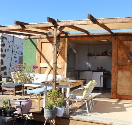 דירות לה אוליבה Micro House מראה חיצוני תמונה